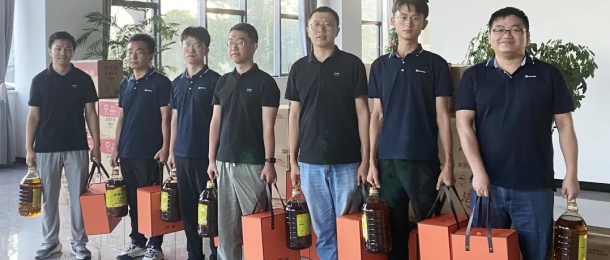 中秋佳節(jié)，月圓人團(tuán)圓